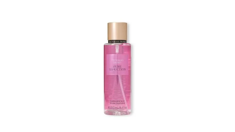 Botella de body mist Victoria's Secret Pure Seduction de 250 ml sobre fondo blanco.